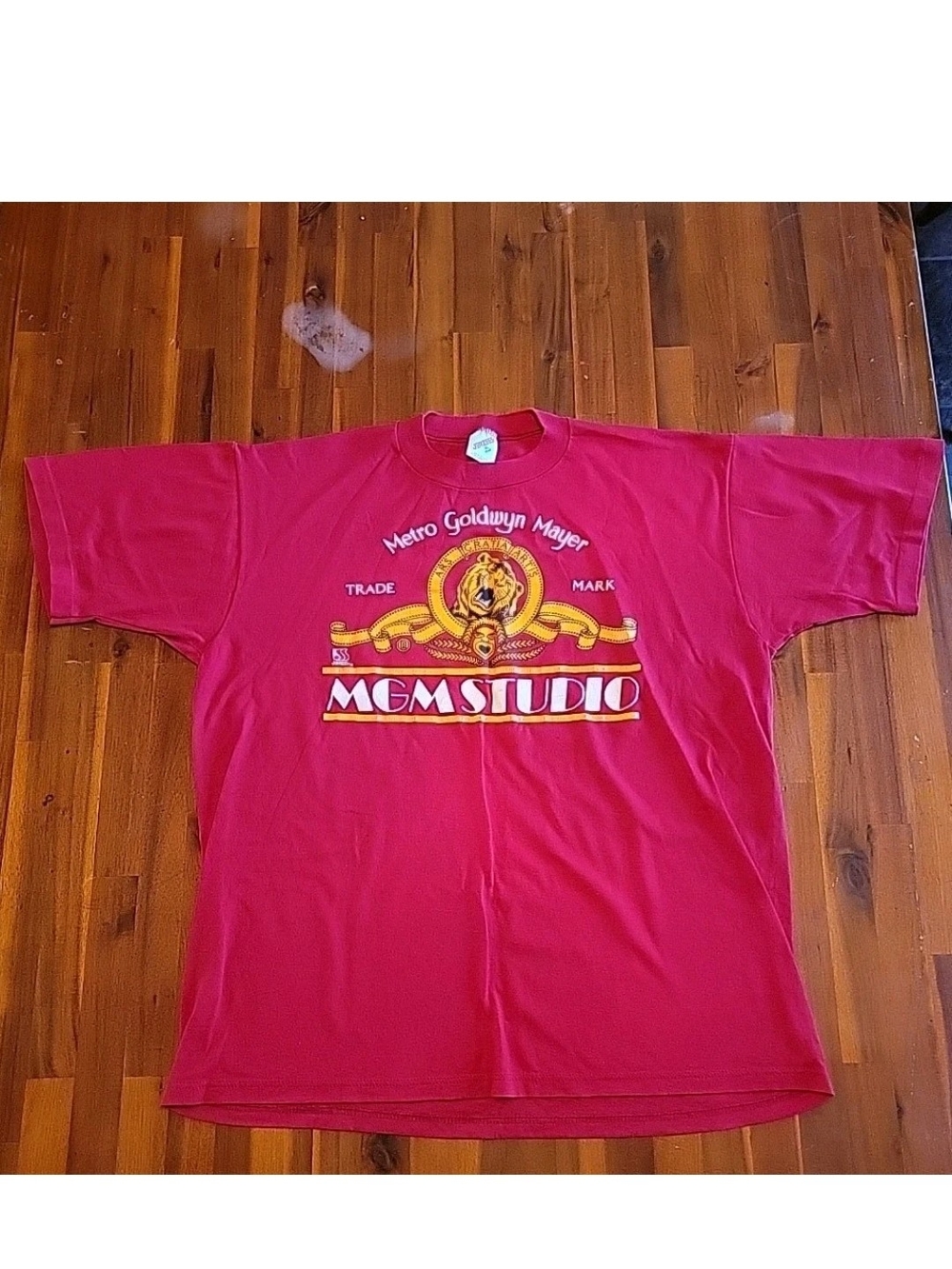 Vintage Single Stitch MGM Studio Metro Golwyn Mayer XL T-shirt Jerzees U.S.A